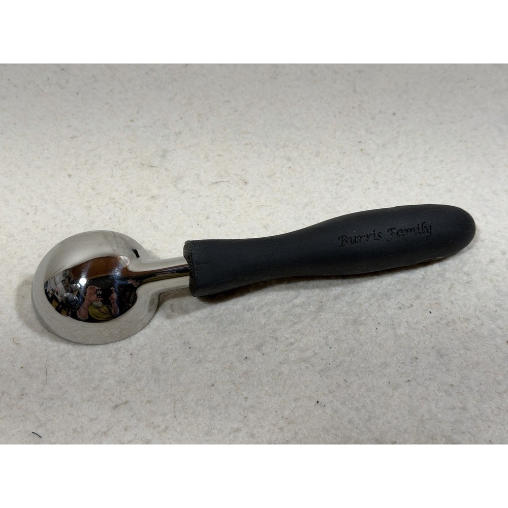 OXO Ice Cream Scoop Stainless Steel Ergonomic‎ Handle Kitchen Tool Durable